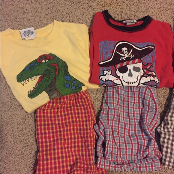 Boys Miss Tee V Us shorts set - Picture 2 of 5